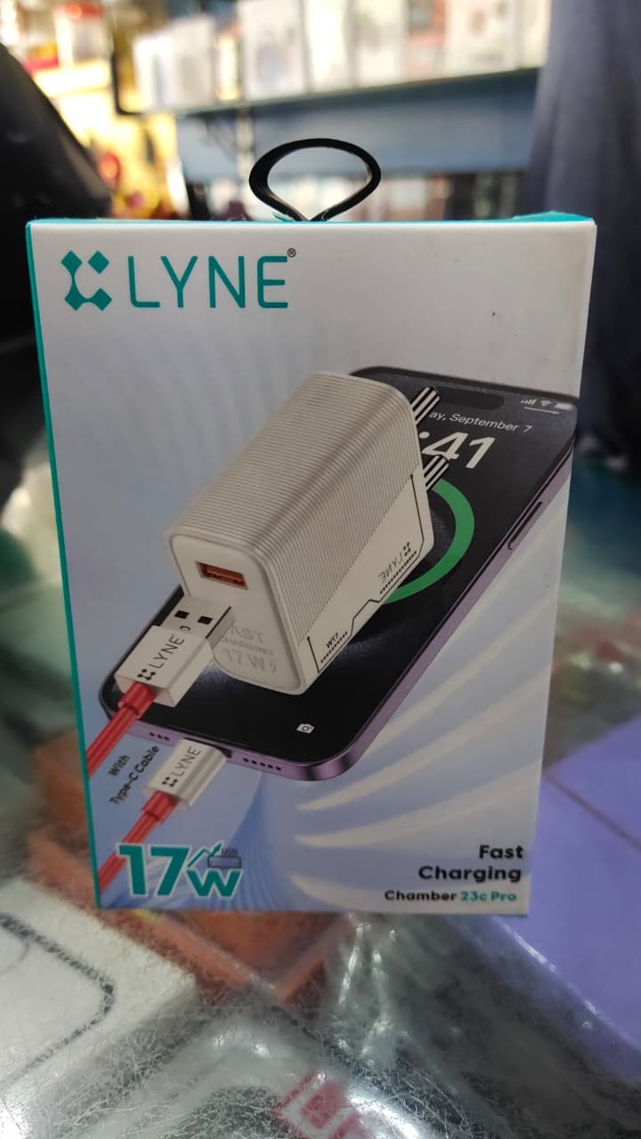 LYNE Chamber 23C Pro Fast Charging Adapter