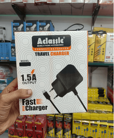 Travel Charger 1.5 Amp. V-8