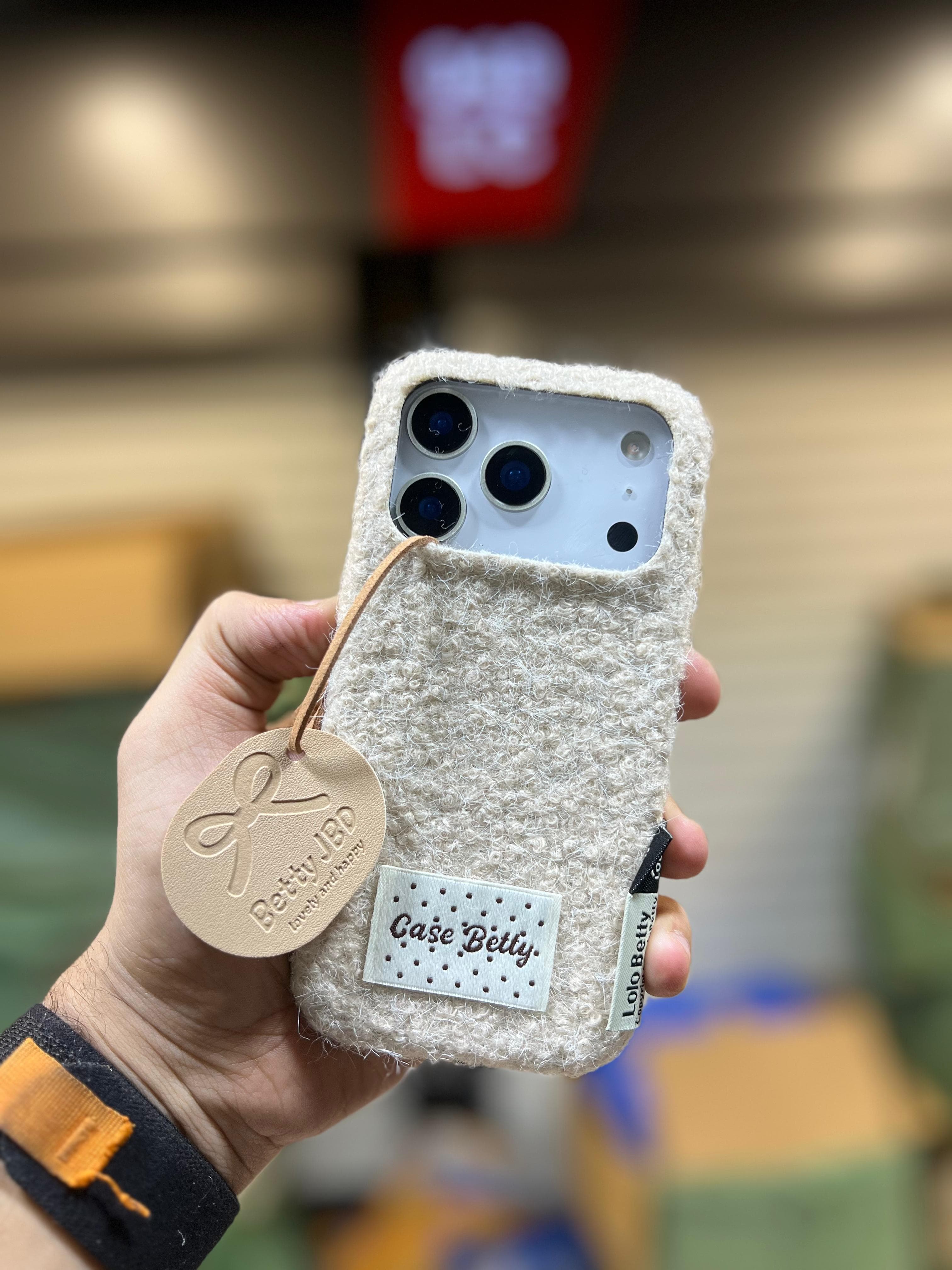 NEW CASE BUDDY PREMIUM FUR CASE BOX PACKING