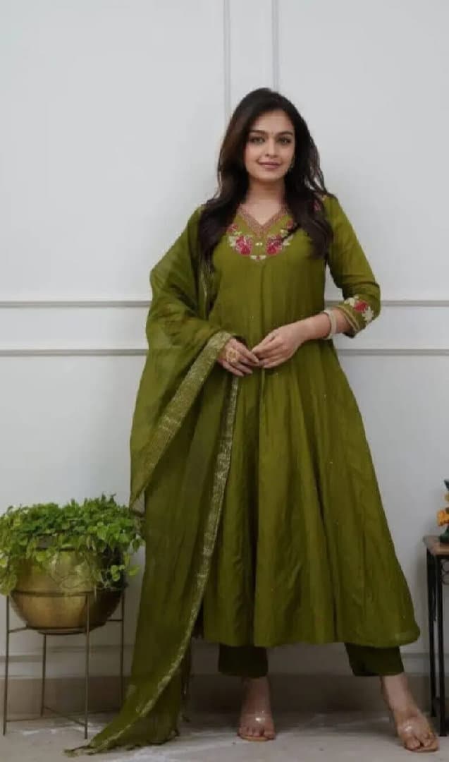 Writingzentara Womens Olive Green Cotton 3-piece Suit Set