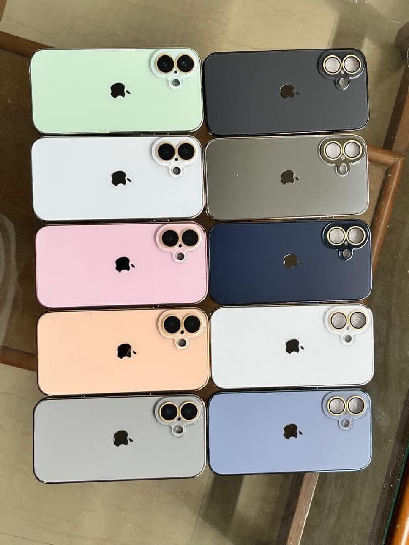 logo case with lens image 2