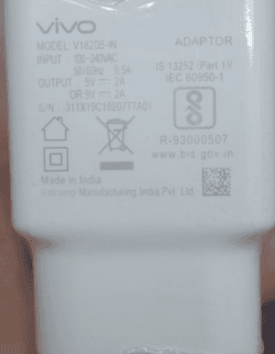 Vivo 18W Fast Charger Adapter (V1820B-IN) image 1