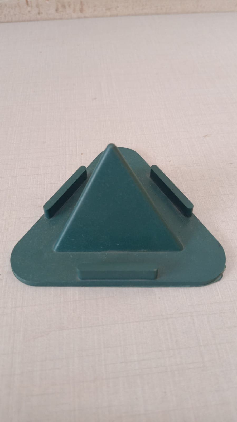 Pyramid Mobile Stand