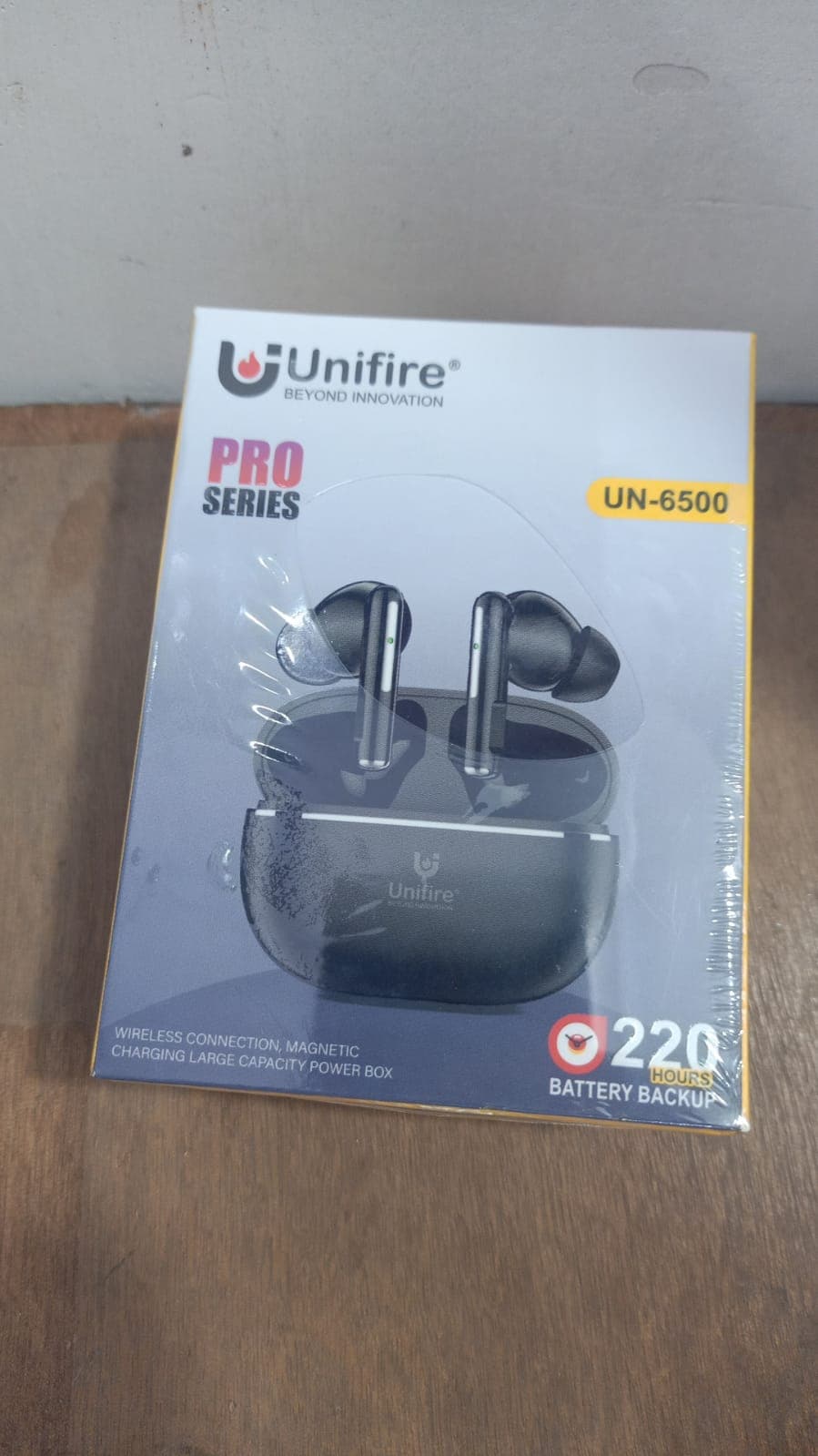 Unifire Pro Series UN-6500 Wireless Earbuds