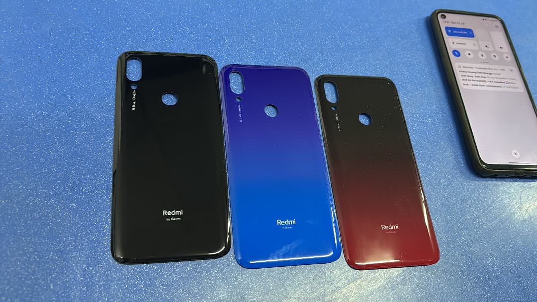 MI 7 Y3. BACK PANEL image 2