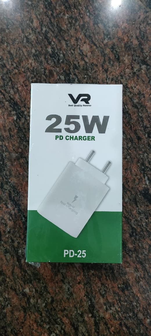 VR 25W PD Charger (Model No. PD-25) image 2