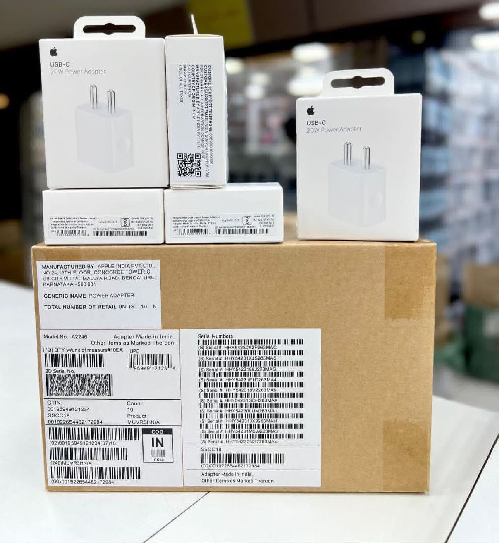 20w Adapter image 3