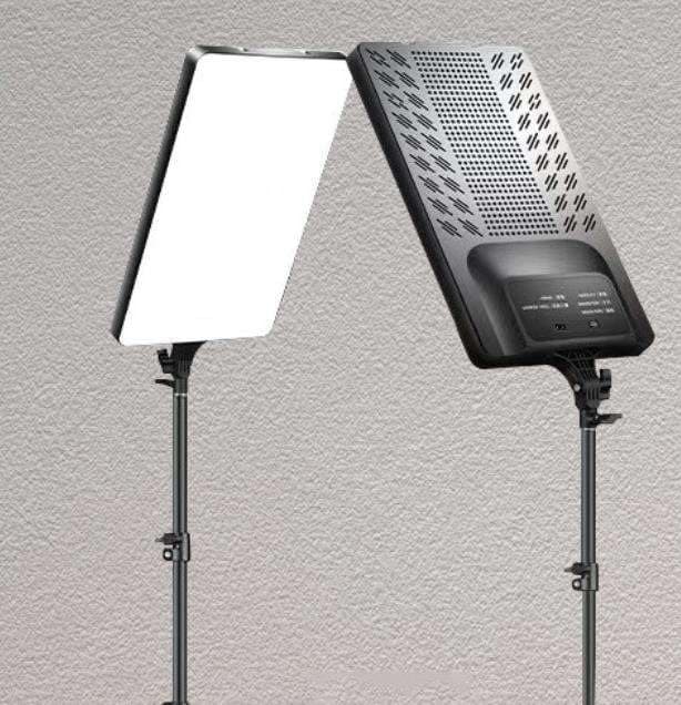 RL 16 LED Selfie image 2