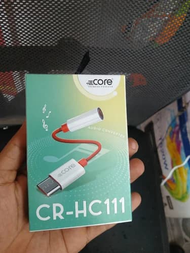 USB Type-C to 3.5mm audio adapter image 2