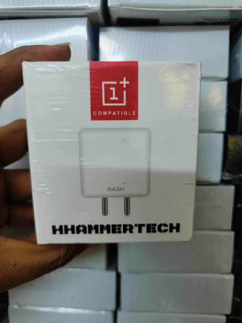 HAMMERTECH DASH charger image 1