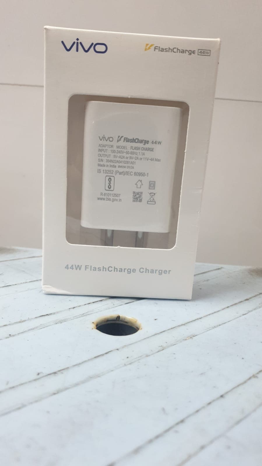 Vivo 44W FlashCharge Power Adapter