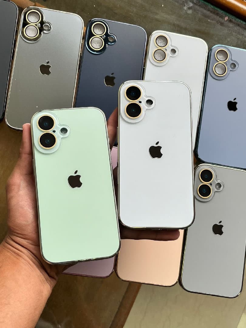 logo case with lens