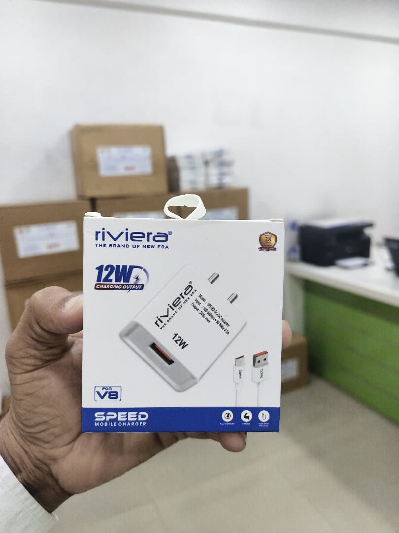 RIVIERA SPEED 12W V8 SUPER FAST CHARGER image 2
