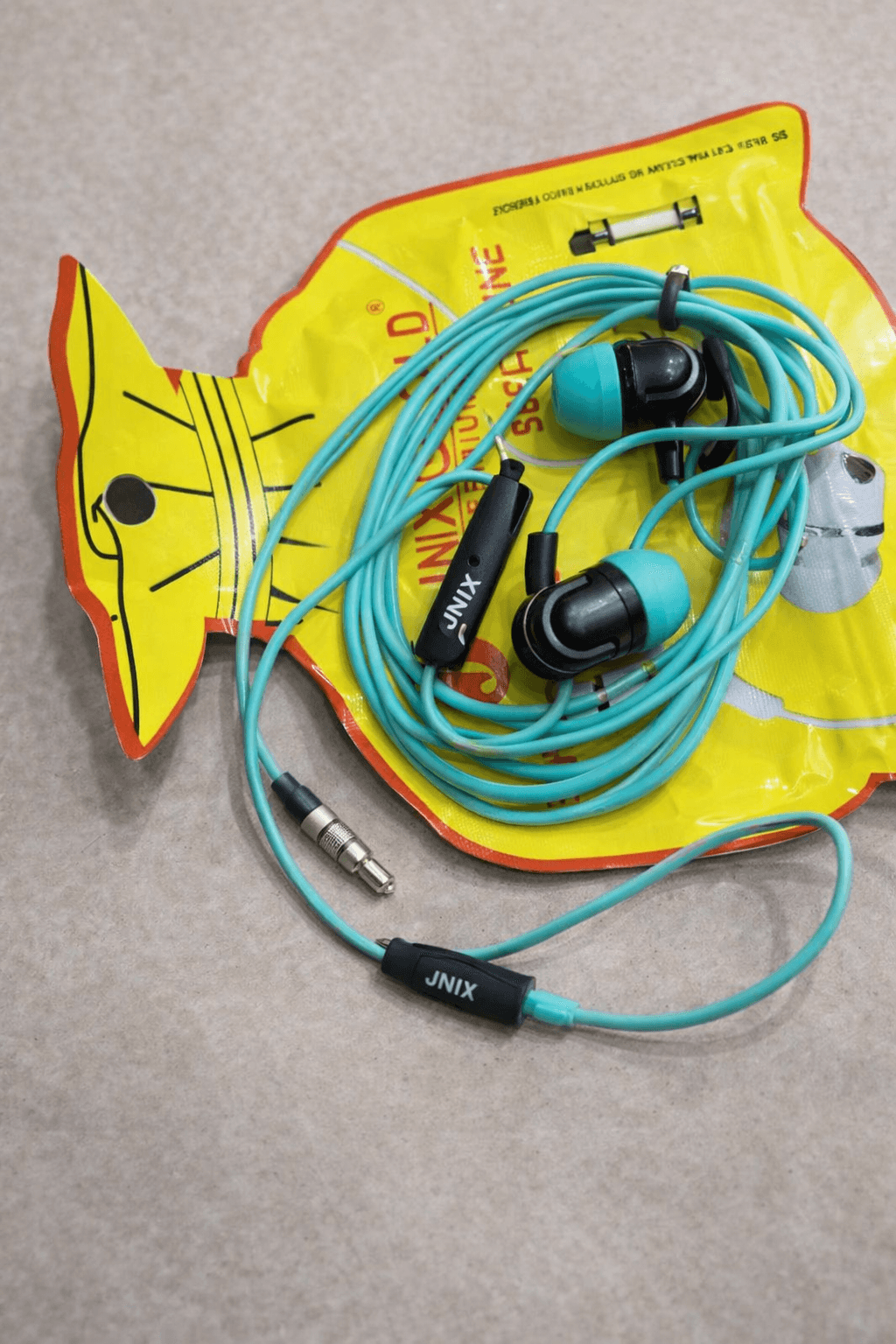 JNIX GOLD Premium Earphones image 3