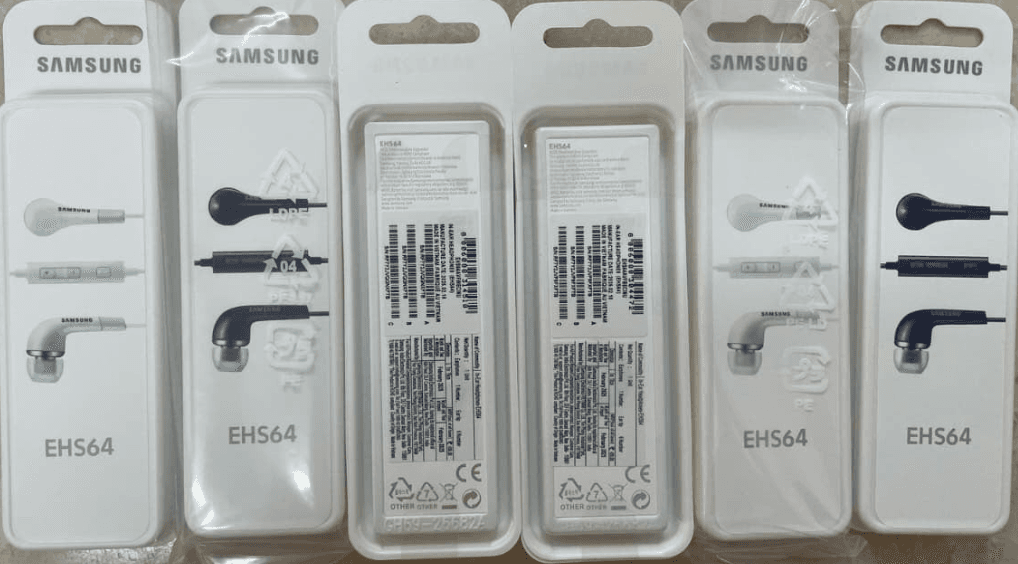 Samsung EHS64 Wired Earphones With Mic image 1