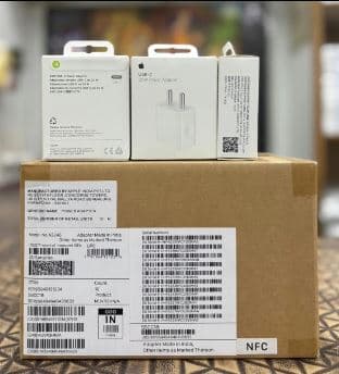 Apple 20W USB-C Power Adapter