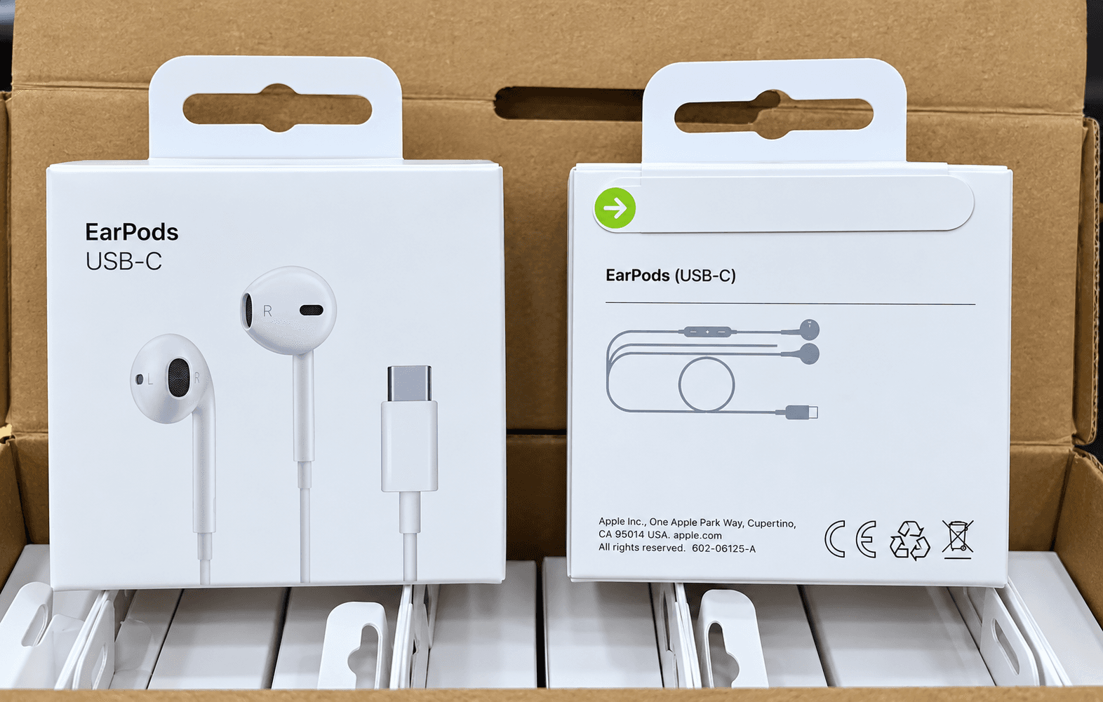 Apple EarPods USB-C Wired Earphones image 1