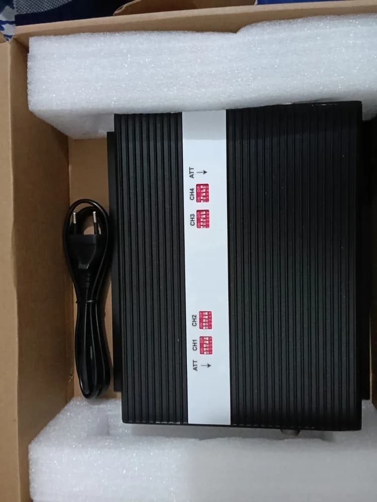 Tri Band Mobile Signal Booster