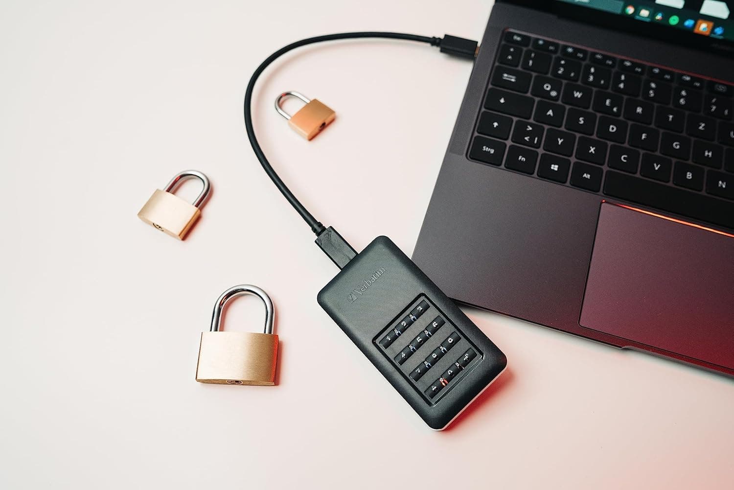 Verbatim 53402 External Secure Portable SSD 256GB with Keypad Access image 2