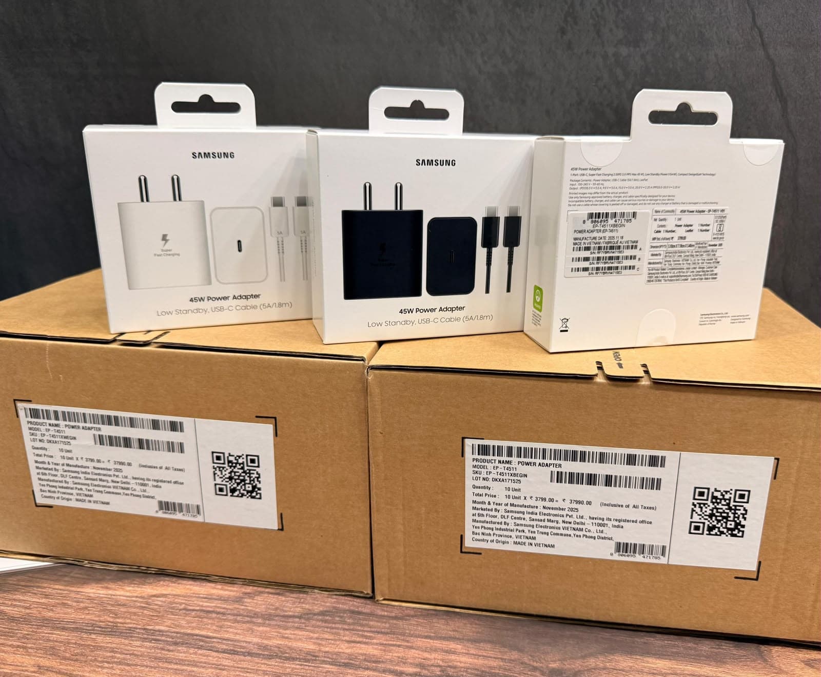 Samsung 45W Power Adapter With USB-C Cable image 1