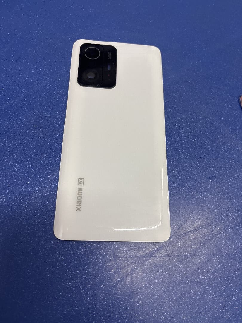 MI 11T PRO BACK PANEL image 2