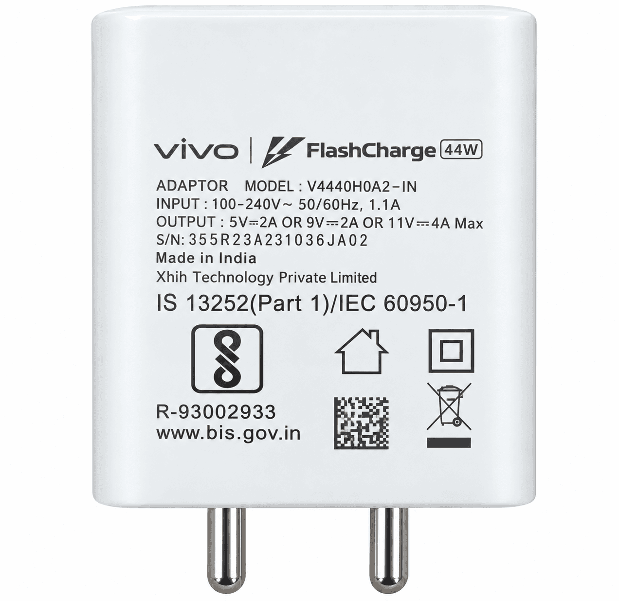 Vivo 44W FlashCharge Adapter image 1