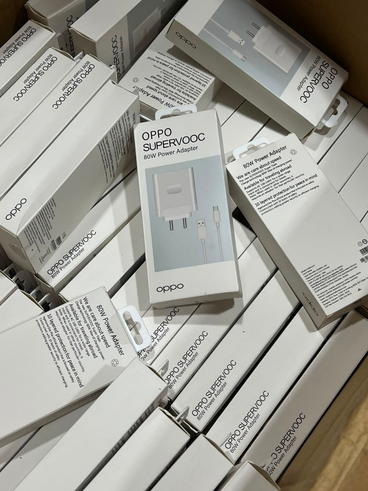 OPPO SUPERVOOC 80W Power Adapter image 1