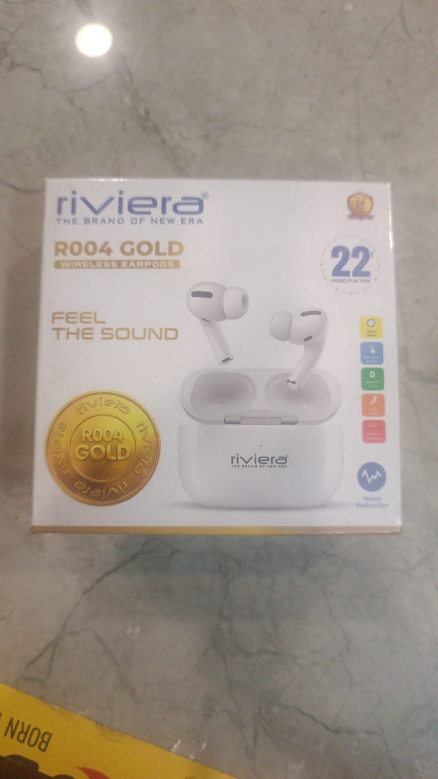 Riviera R004 GOLD Wireless Earpods image 1