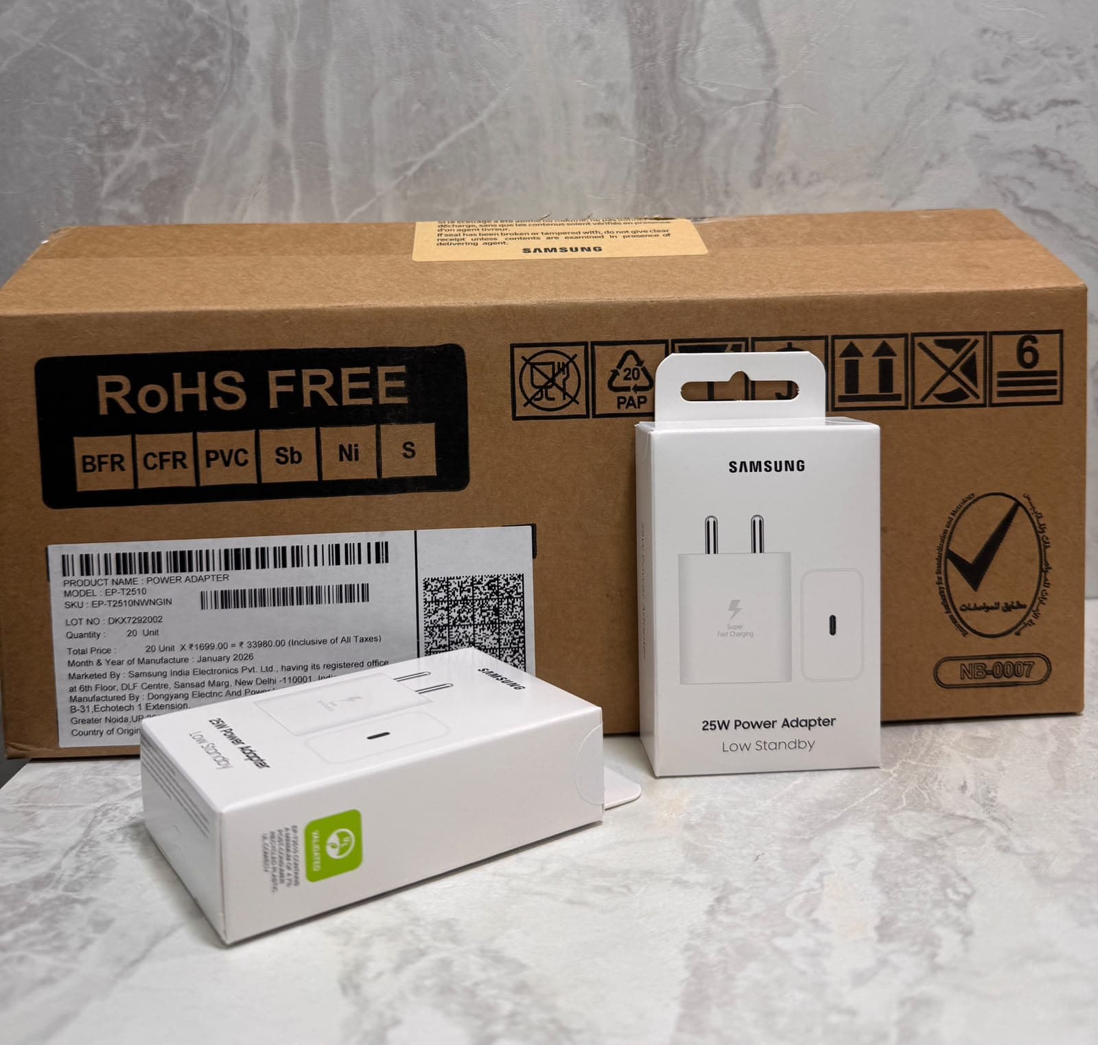 Samsung 25W Power Adapter image 1